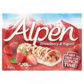Image of Alpen Strawberry & Yogurt Cereal Bars